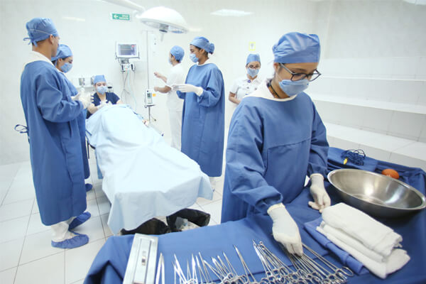 divi service section image 3